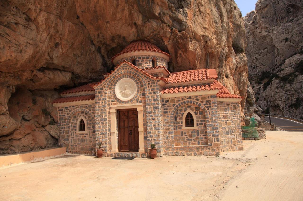 Spacious Maistrali Villa, Private Pool & Garden روداكينو المظهر الخارجي الصورة